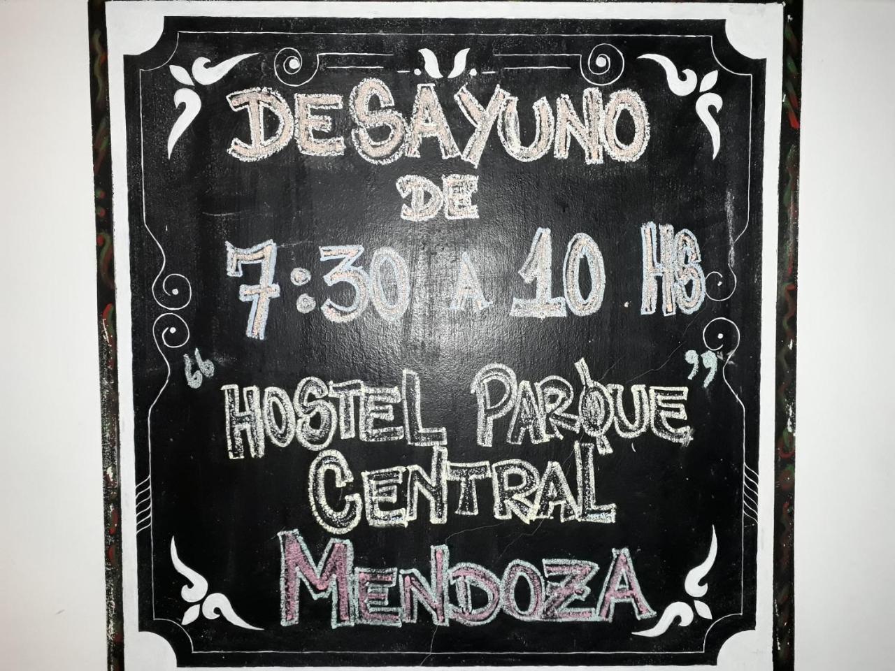 Hostel Parque Central Mendoza Esterno foto