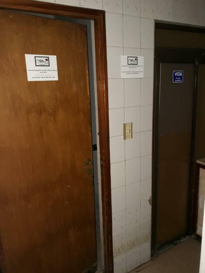 Hostel Parque Central Mendoza Esterno foto